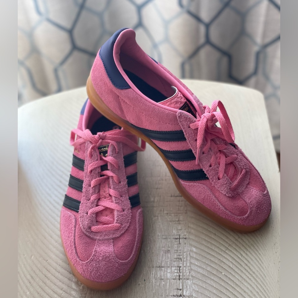 Women’s Gazelle PINK Adidas Sneakers